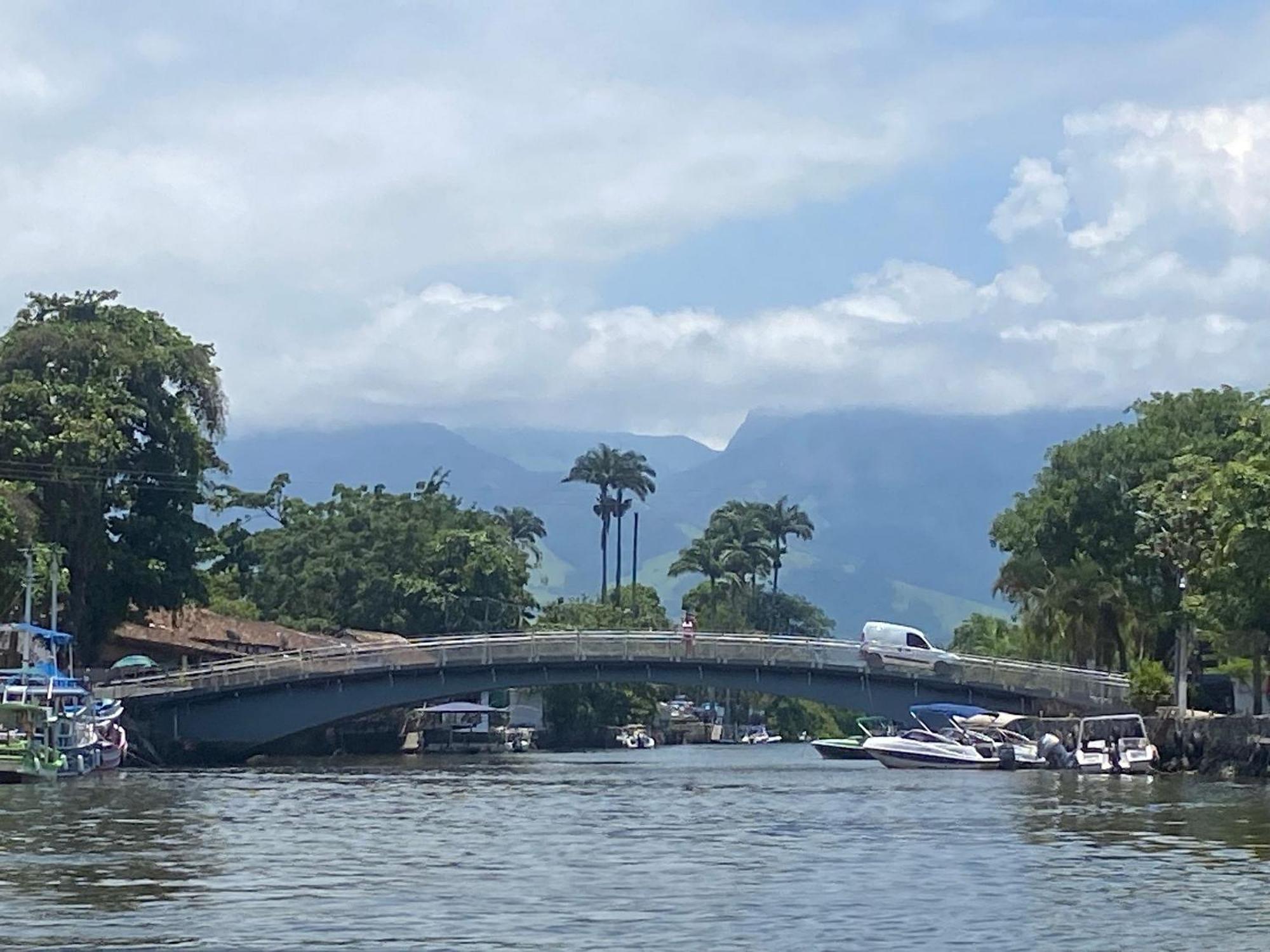Casa Beira Rio Paraty Araquari Exterior foto